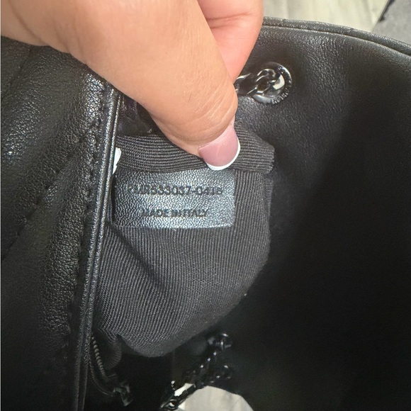 Yves Saint Laurent Black Chevron Shoulder Bag - Picture 4 of 4